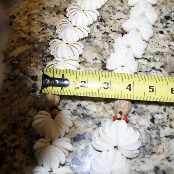 Tahitian Shell Pupa Lei Graduation Lei  free shipping - Picture 8 of 9